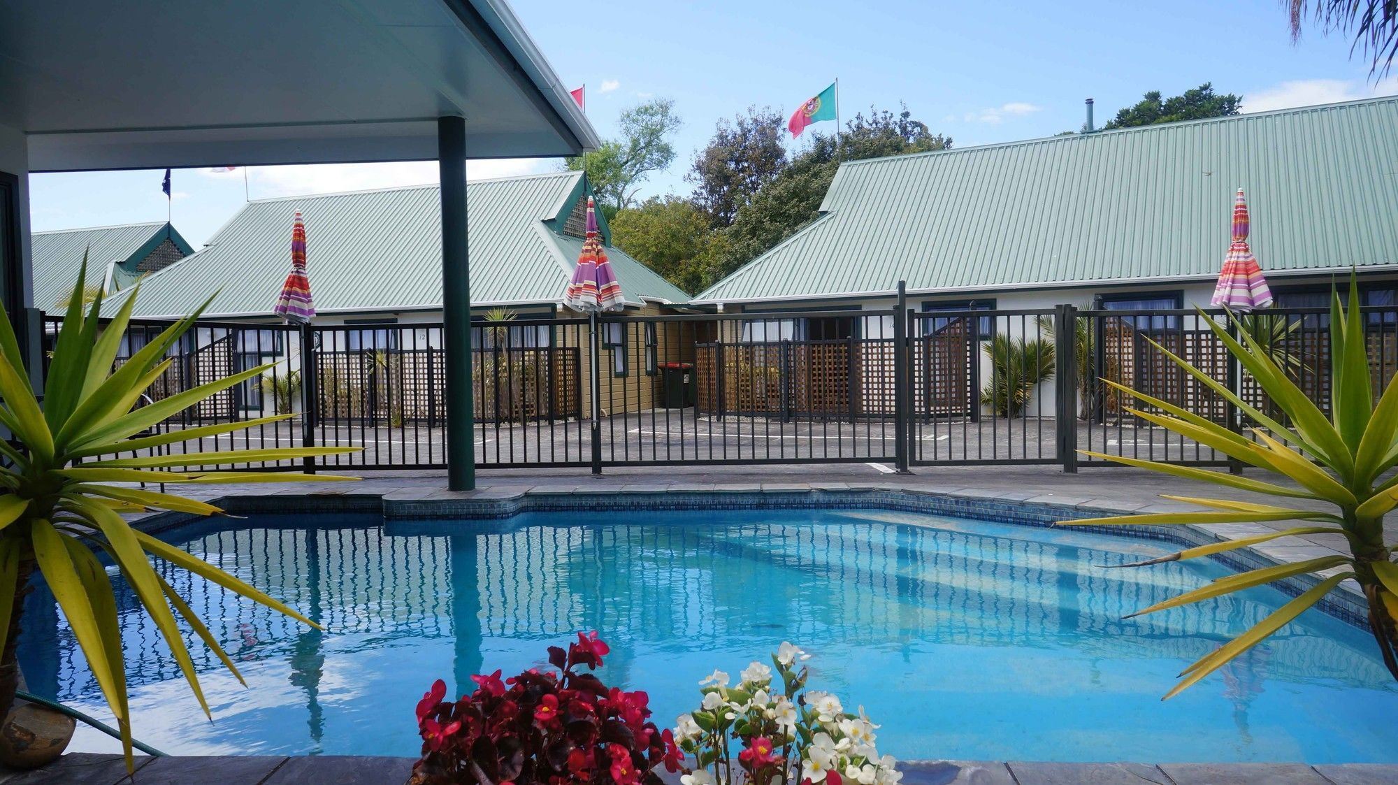 Cheviot Park Motor Lodge Whangarei Exterior photo